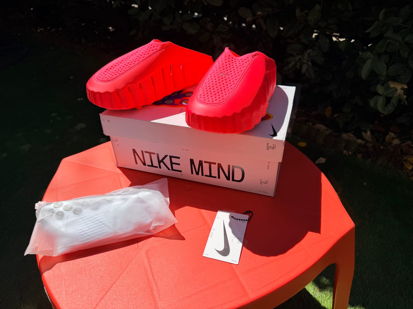 Customer photo review of Mind 001 - Solar Red