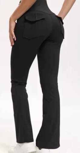 Customer photo review of Women's High Waisted Flared Yoga Pants with Pockets Tummy Control Bootcut Leggings for Gym Fitness Casual Wear