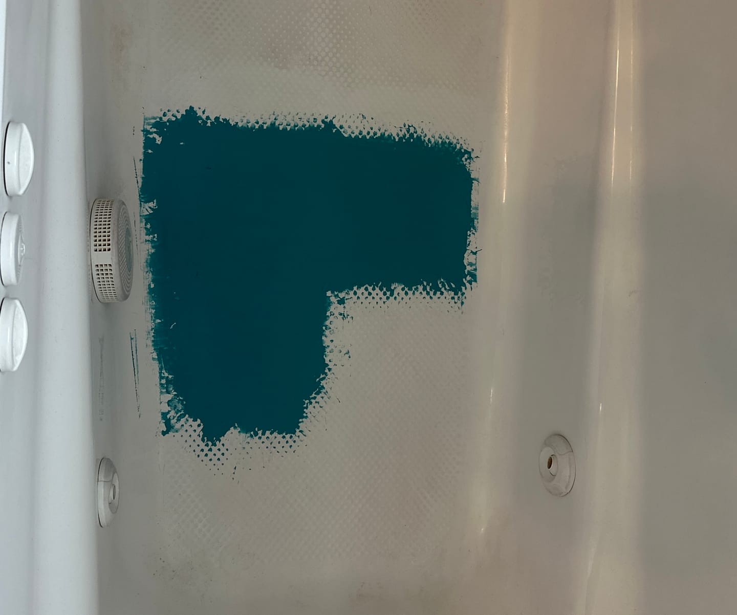 Customer photo review of Floor Crack Repair - Tub and Shower Repair Kit