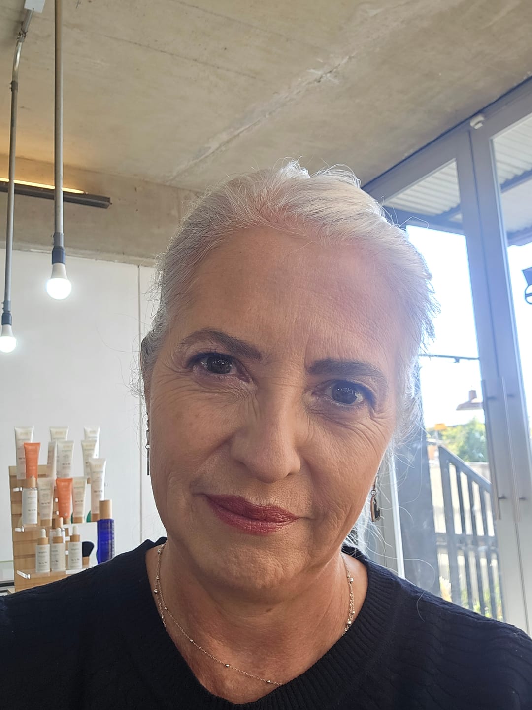 Customer photo review of Curso AutoMaquillaje Santiago