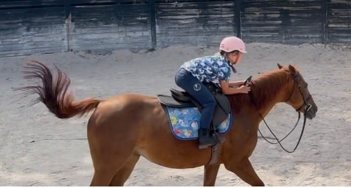 Customer photo review of Navy Swirl-Riding Tights