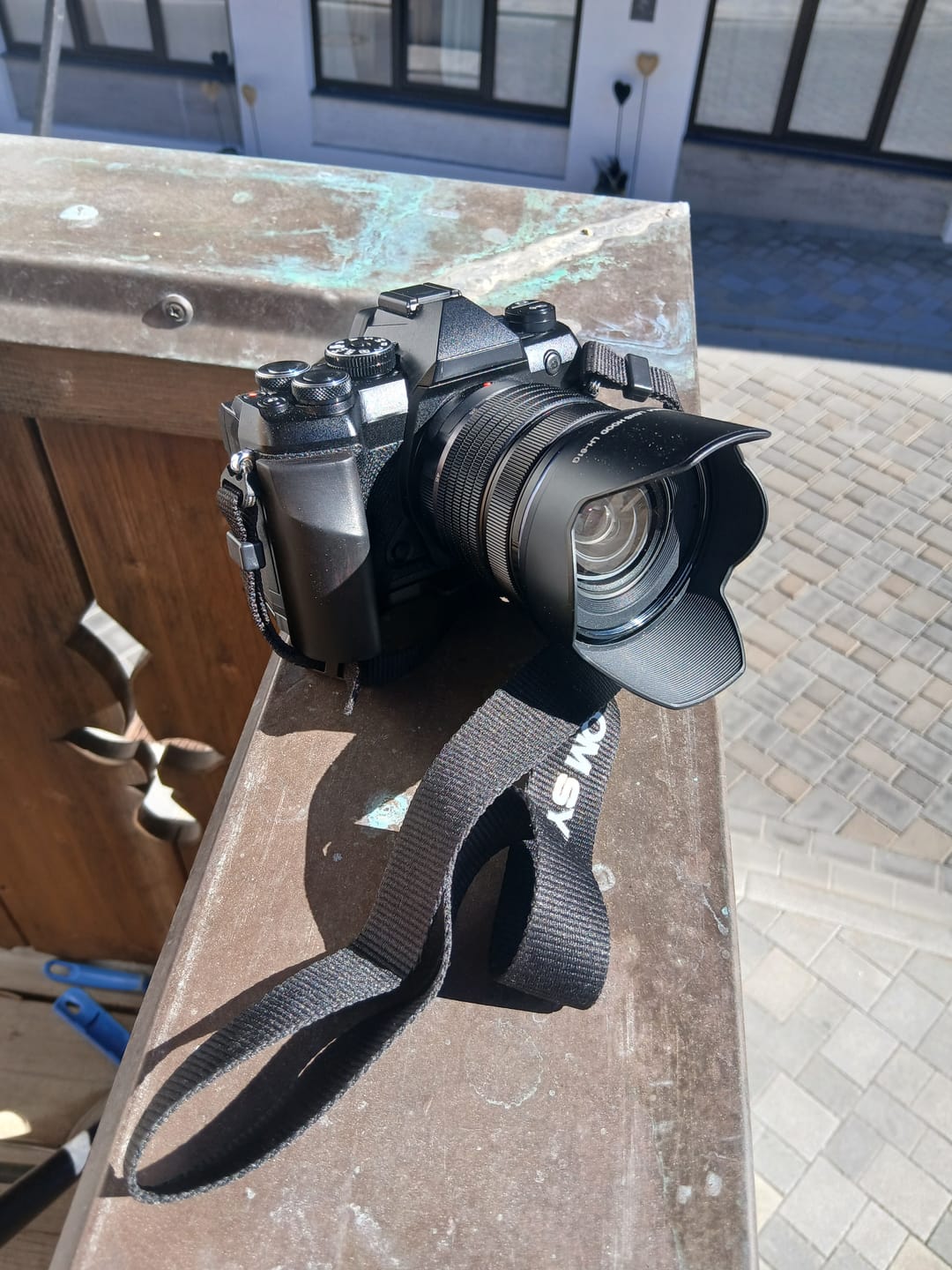 Customer photo review of OM-System OM5II Grip Wood YW Design (OM-5 Second Generation)