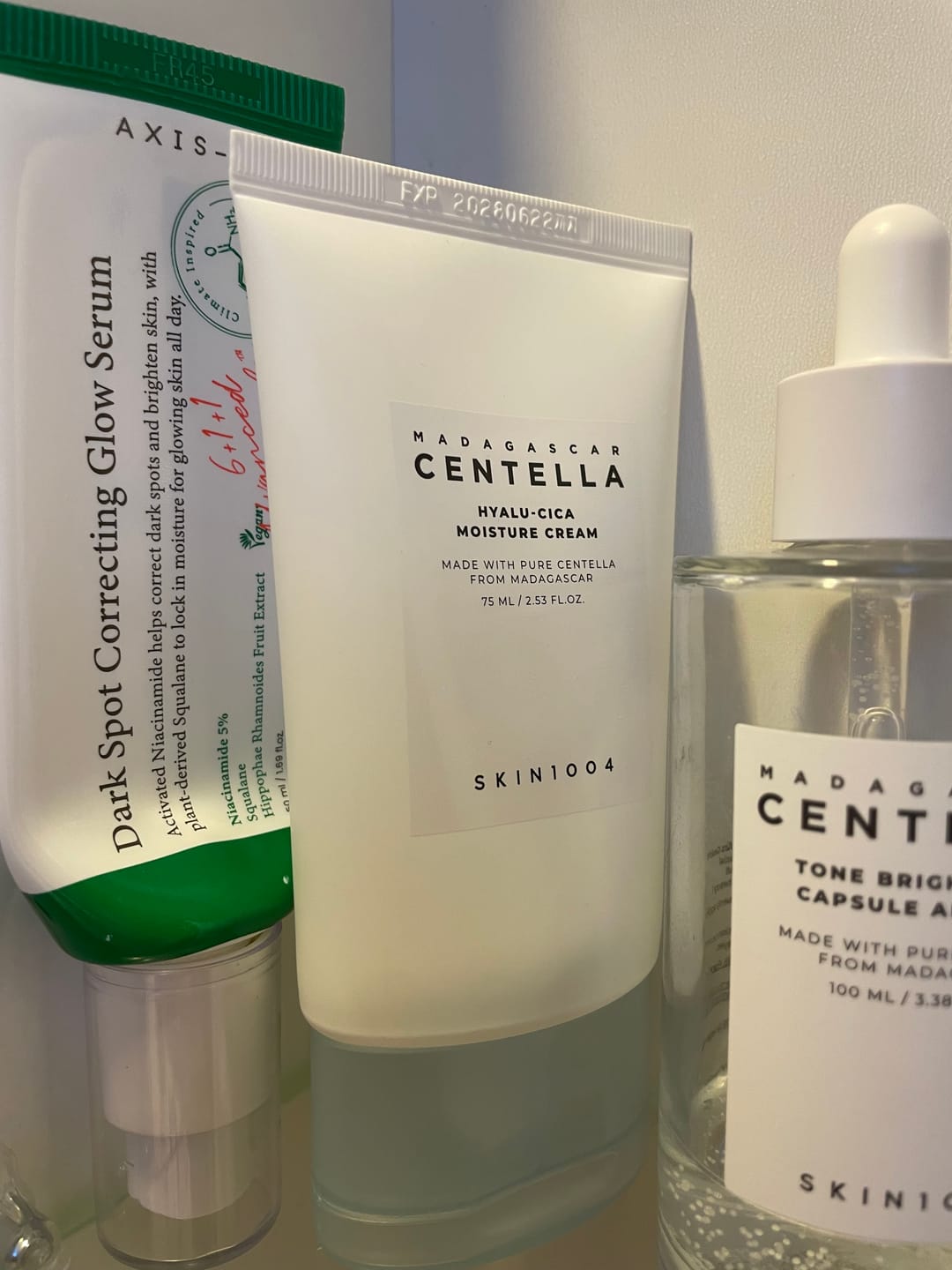 Customer photo review of Mitrinošs krēms ar nomierinošu iedarbību SKIN1004 Madagascar Centella Hyalu-Cica Moisture Cream