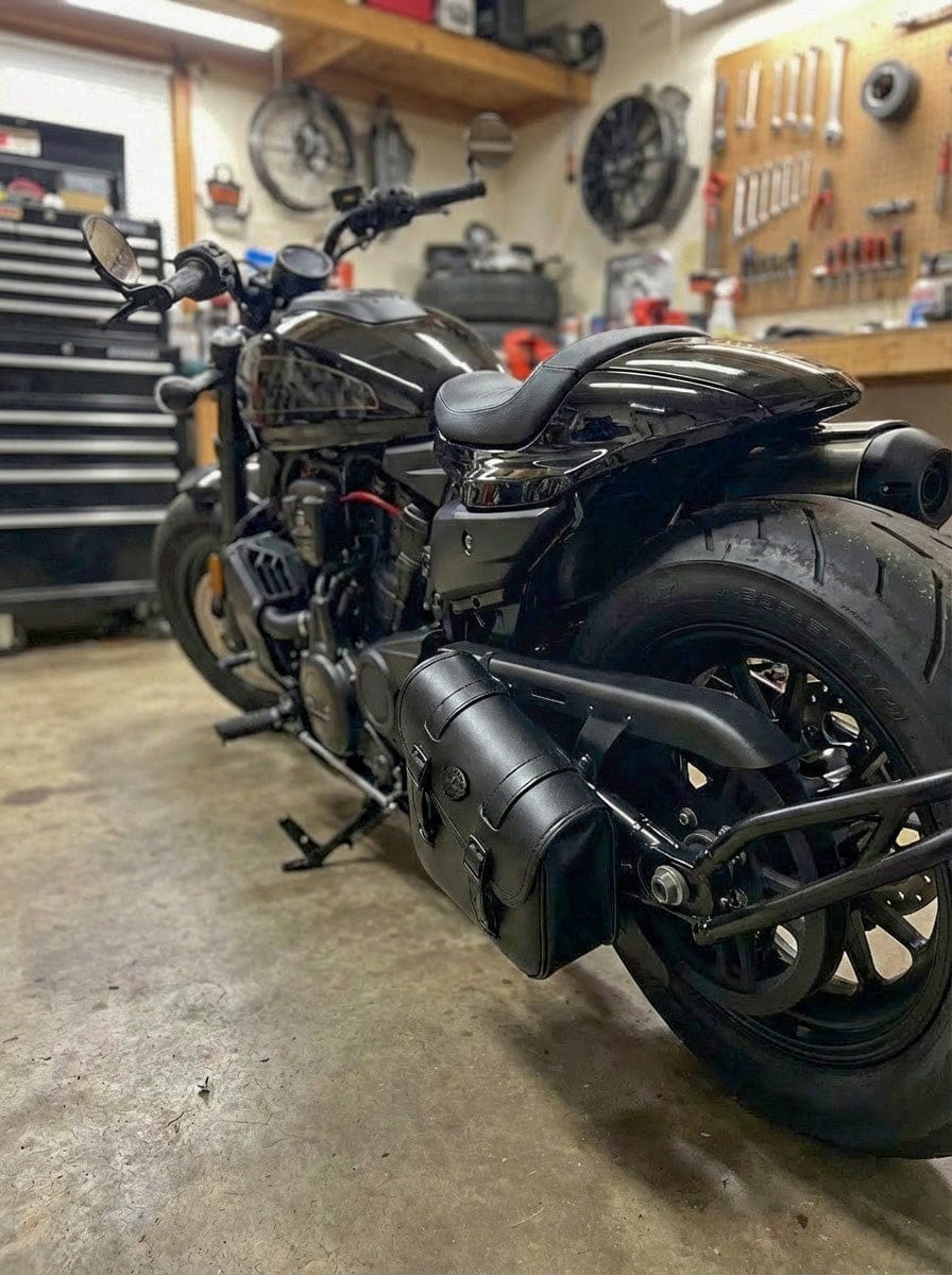 Customer photo review of 7L - Skold Leather Motorcycle Swing Arm Bag (Left Only) for Harley Sportster S (RH1250S)