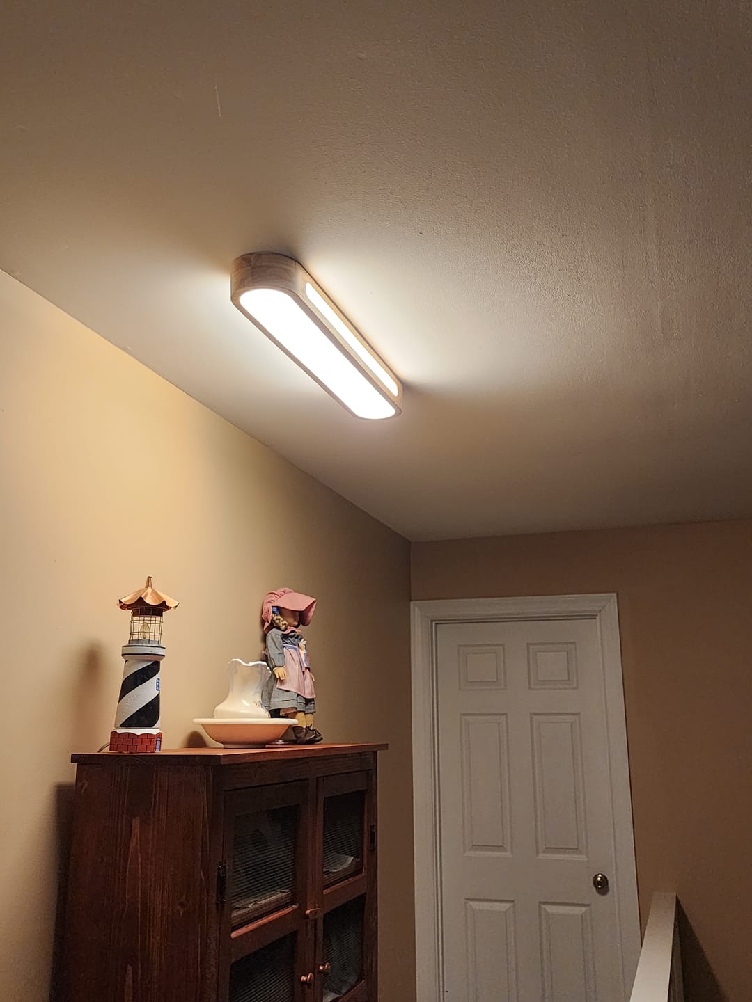Customer photo review of Farmhouse Dimmable LED Wood Oval Flush Mount Light
