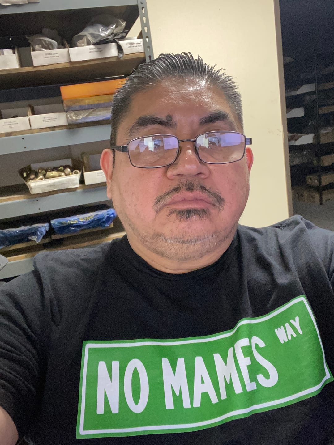 Customer photo review of No Mames Way T-Shirt Premium Quality