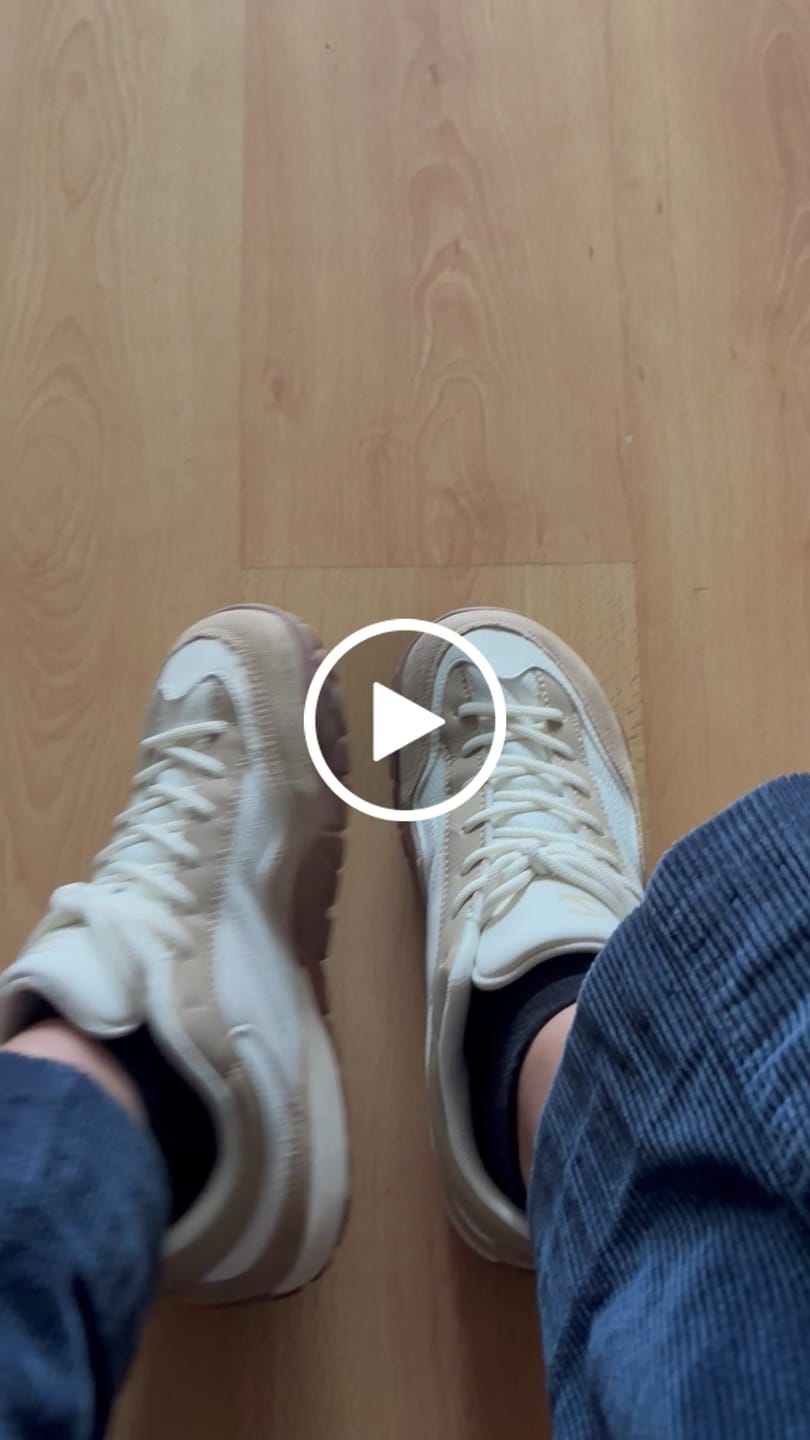Customer video review of Hollow -  Zapatos De Punta Ancha