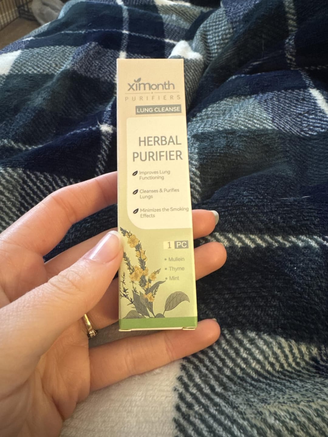Customer photo review of Rarify's Herbal Lung Cleansing inhaler...