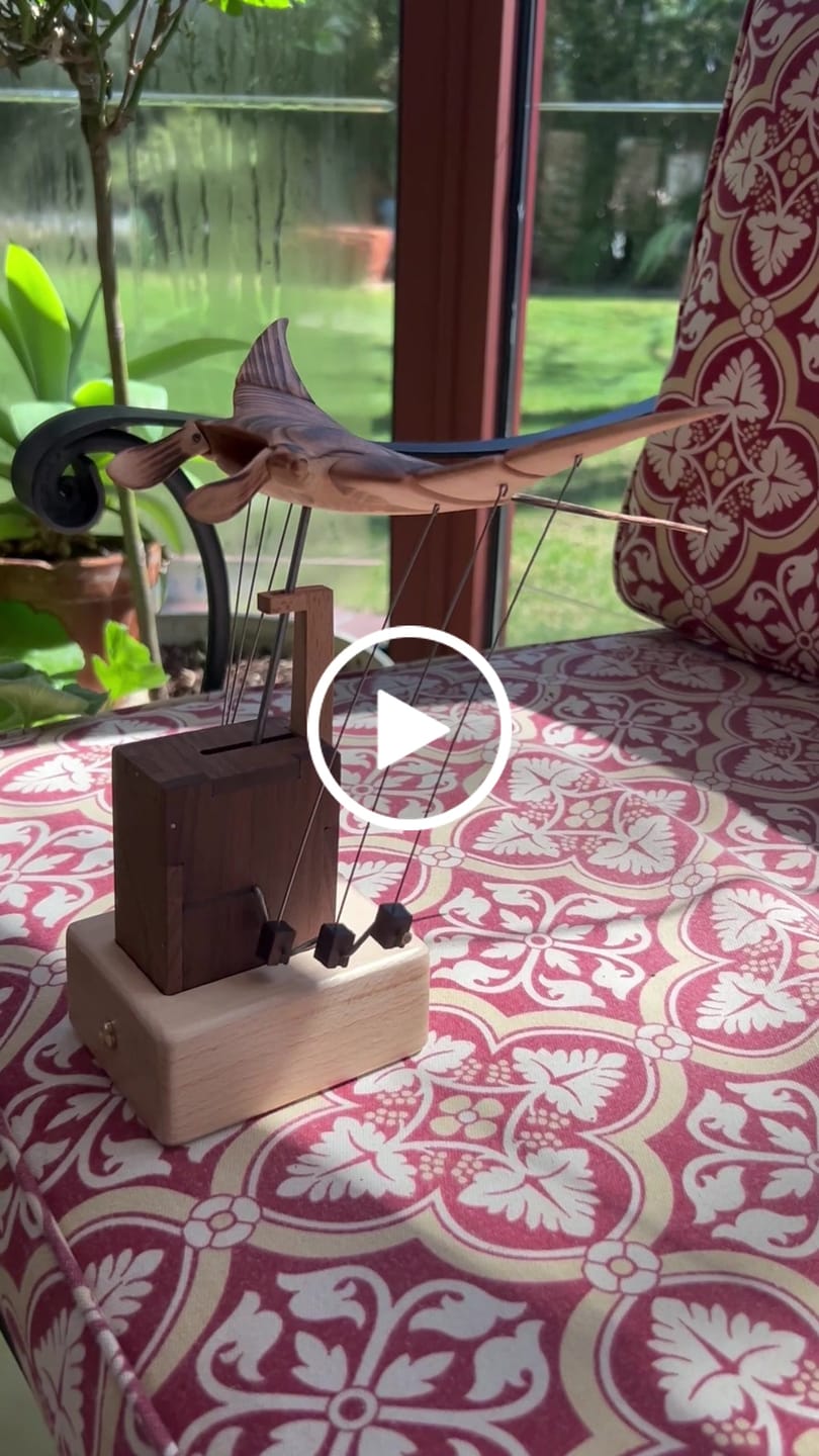 Customer video review of MarinerPoet™ Handcrafted Wooden Manta Ray Automaton