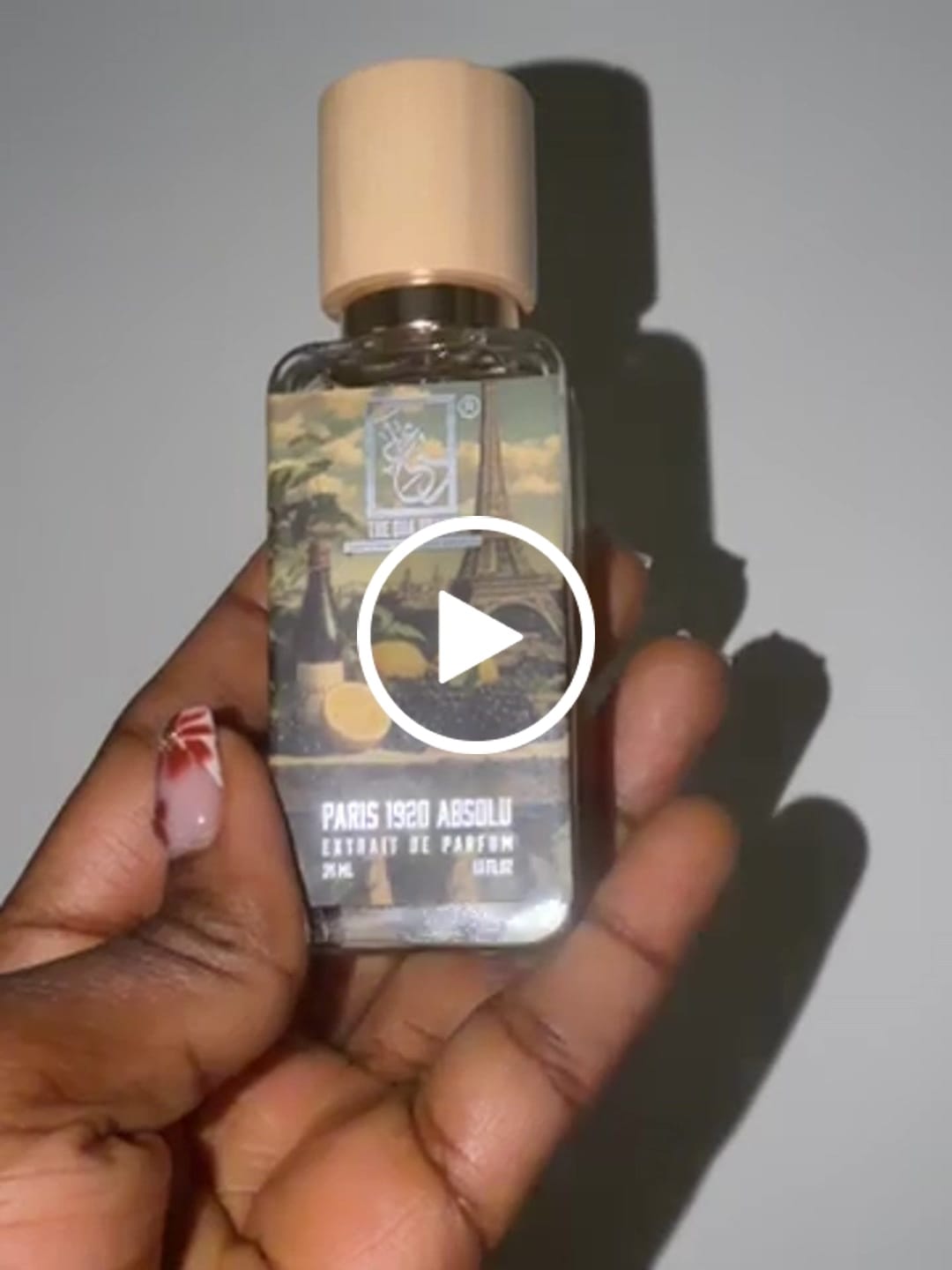 Customer video review of Paris 1920 Absolu