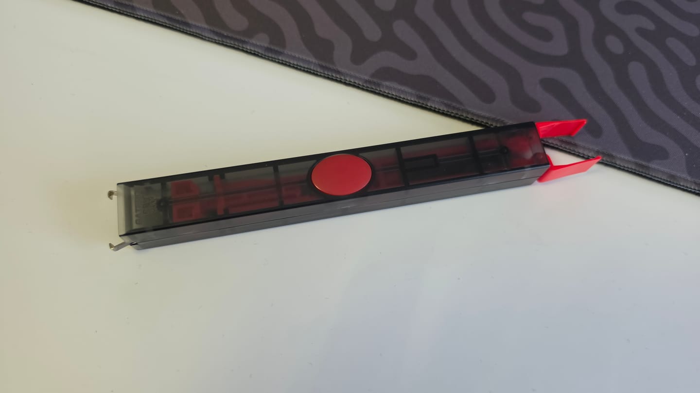 Customer photo review of Gateron Twins DIY Switch/Keycap Puller