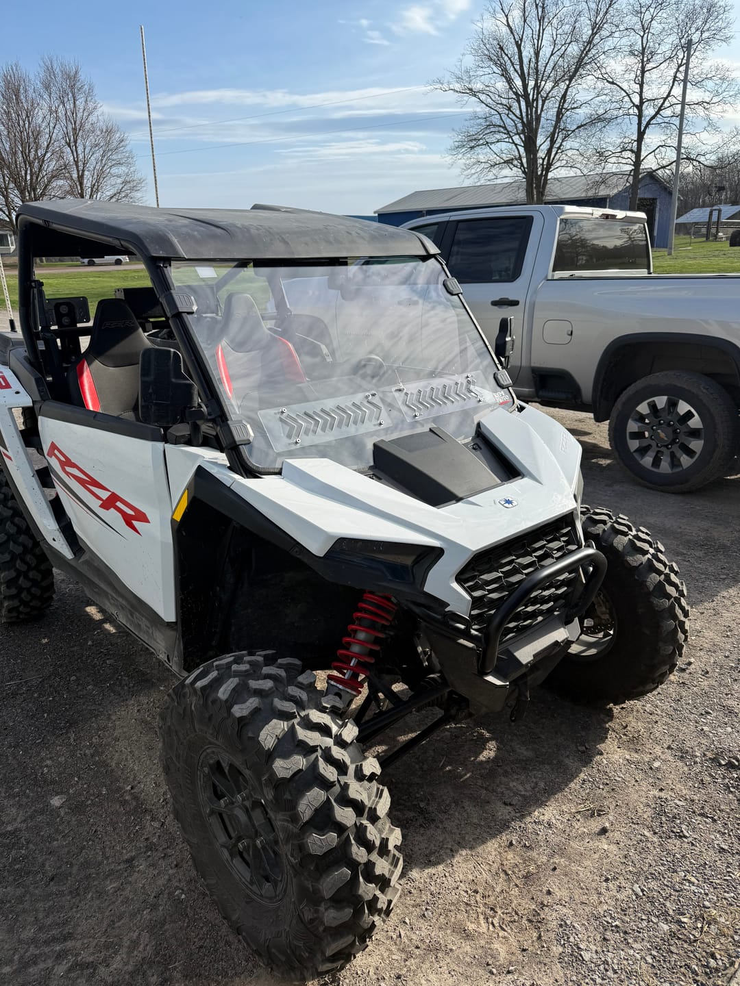 Customer photo review of 2-IN-1 Vented Windshield Pre-Installed Rubber Strip for 2024+ Polaris RZR XP 1000 / RZR XP 4 1000