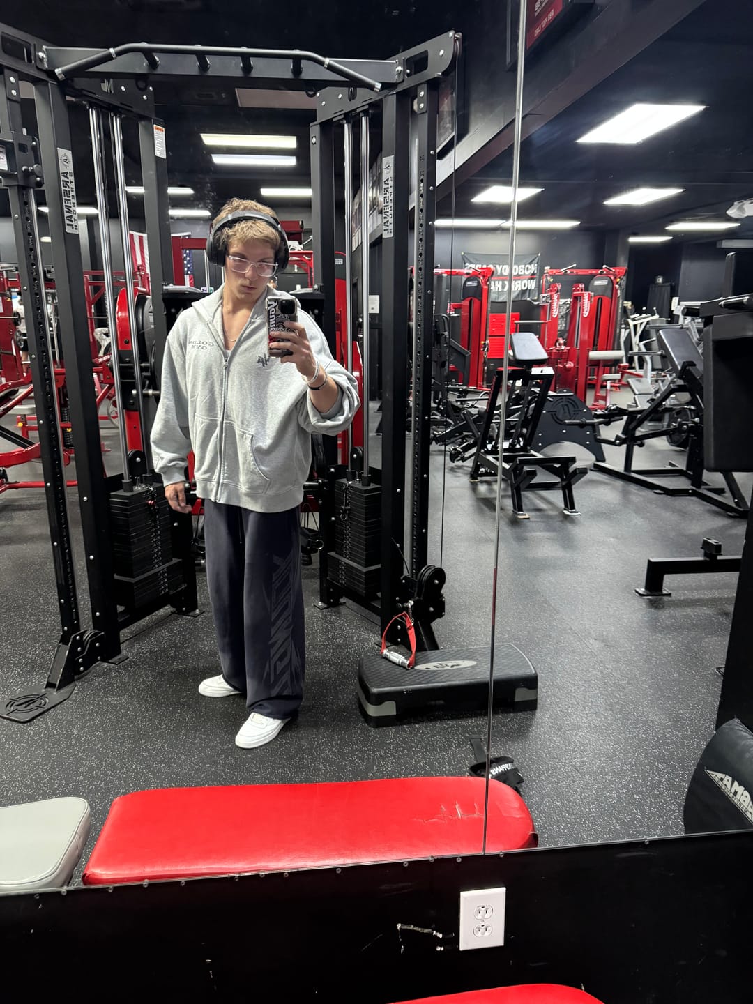 Customer photo review of 2144 - Shadow Sweats