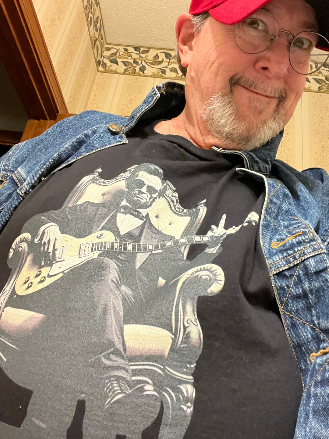 Customer photo review of Lincoln Playing T-Shirt