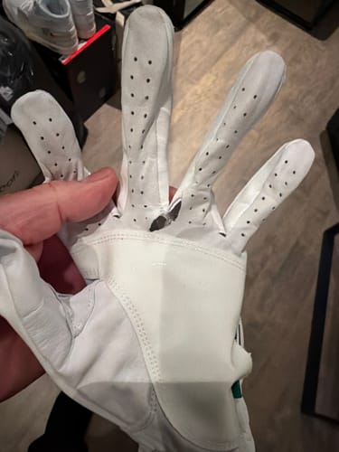 Customer photo review of Holen SureGrip Glove