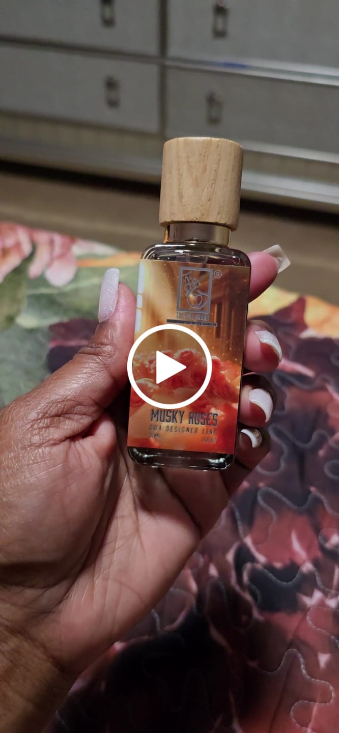 Customer video review of Musky Roses