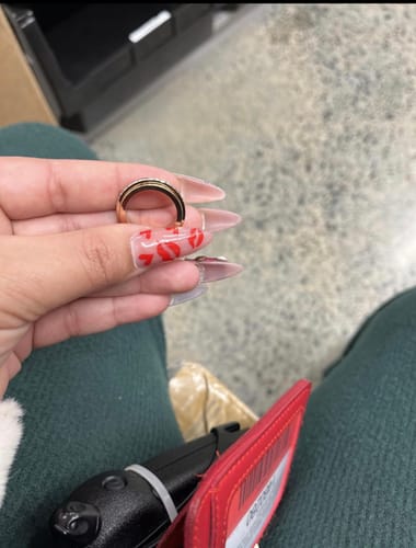 Customer photo review of LumiSpin™ Anxiety Relief Ring