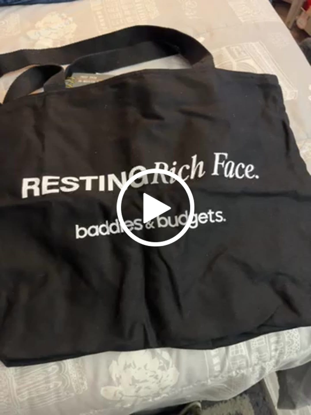Customer video review of Signature Canvas Bag