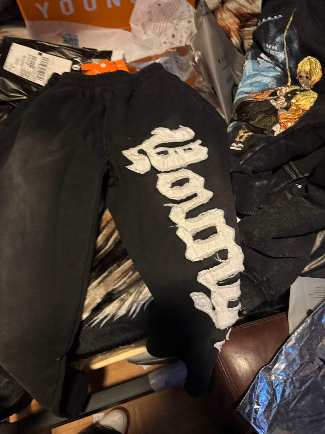Customer photo review of 2127 - Big Patch Sweats