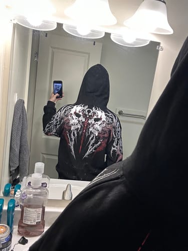 Customer photo review of Eclipse Oversized Pullover Hoodie [HEAVENLY RED]