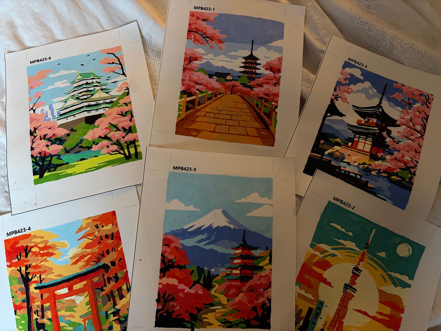 Customer photo review of 6 Mini Paintings - Japanese Landscapes Set