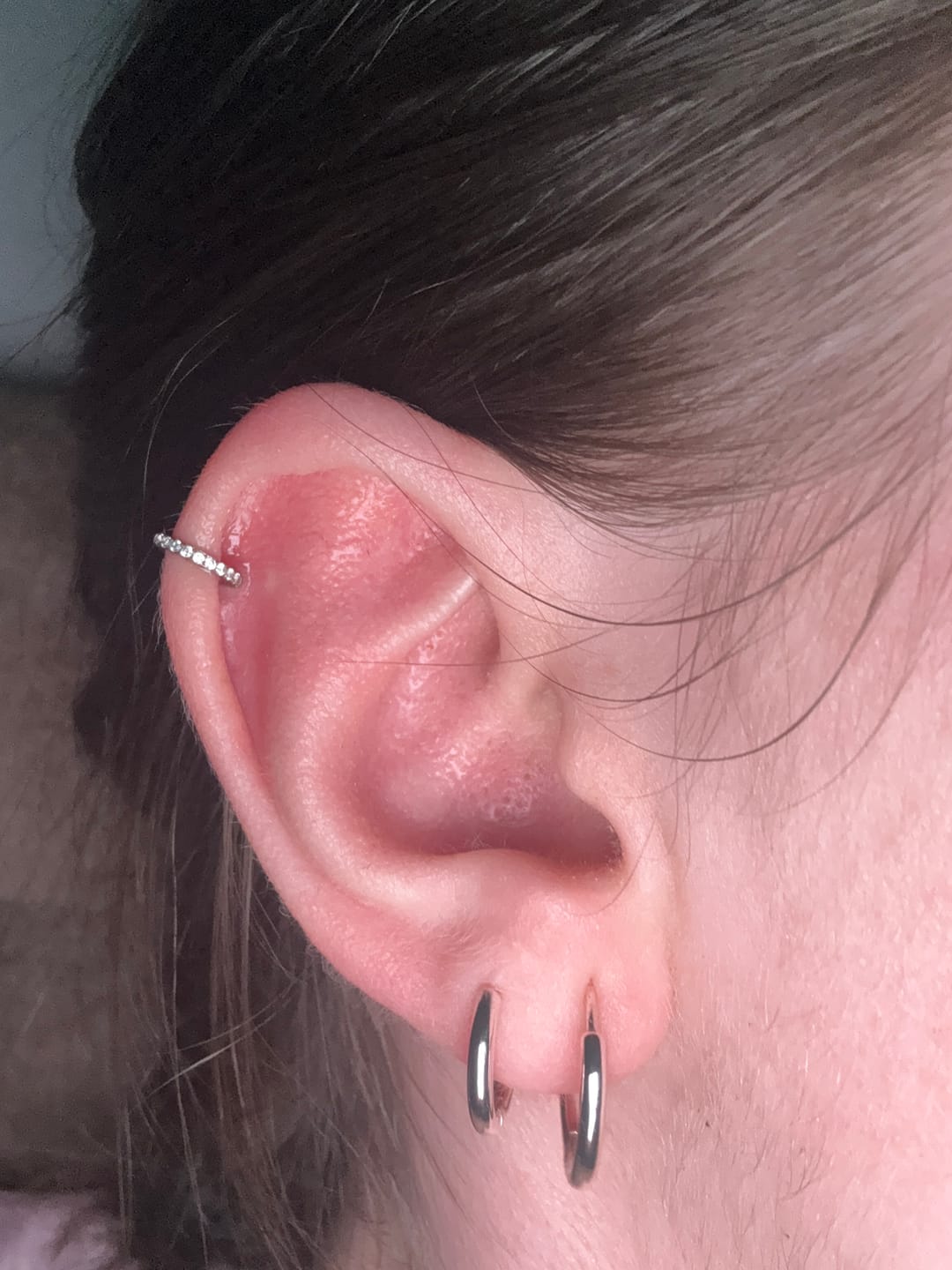 Customer photo review of Eternity Pavé Clicker Silver