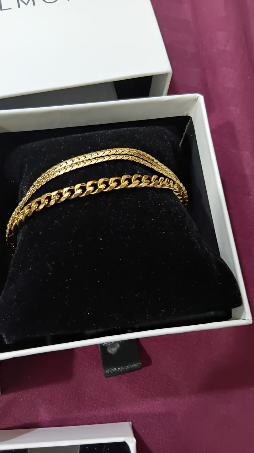 Customer photo review of Equilibrium Link Bracelet