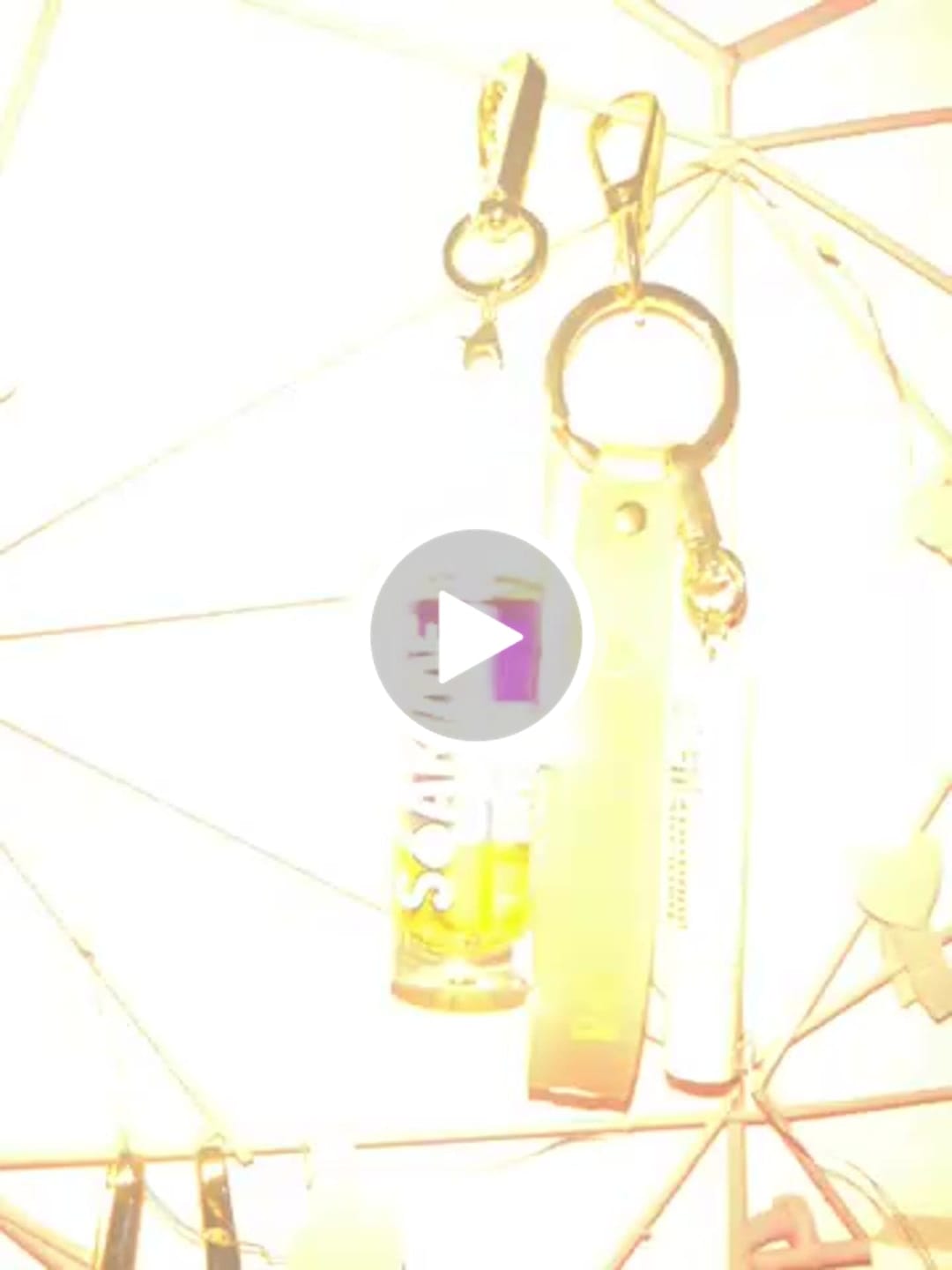Customer video review of P.Louise Soak Me Lip Oil