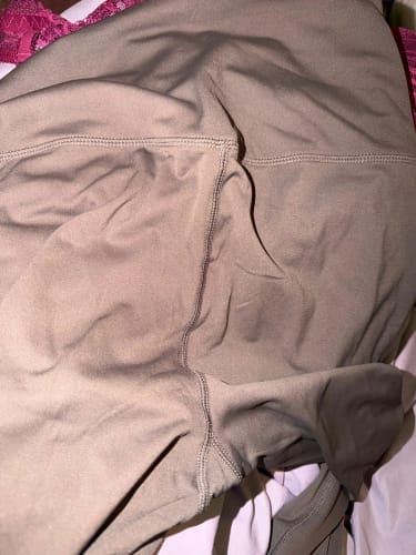 Customer photo review of Sculpt & Support Women's High-Waist Leggings — Quick-Dry, Hip-Lifting Fit