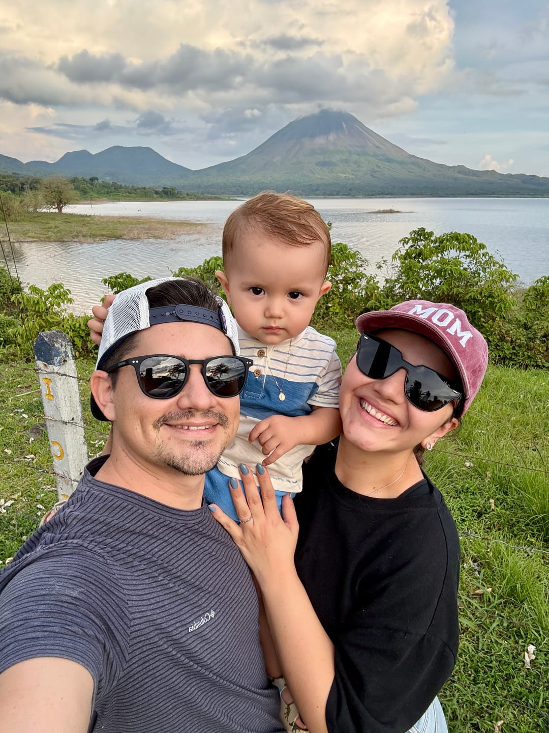 Customer photo review of WALL - ALL BLACK