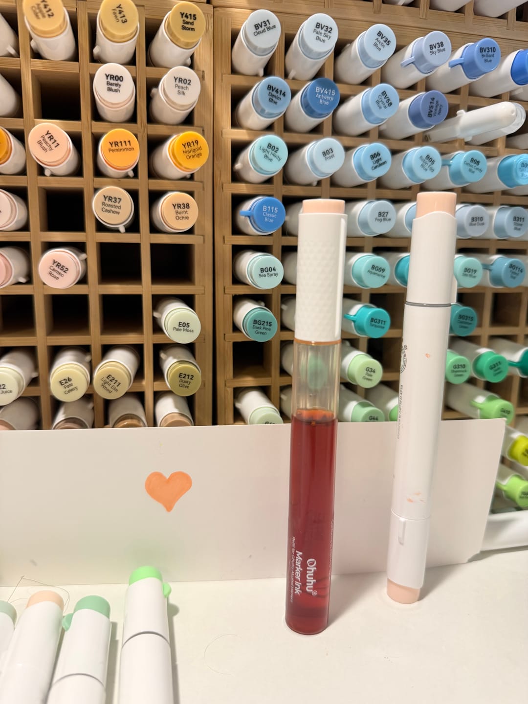 Customer photo review of Ohuhu Honolulu B B02 (Replace BG4) Individual Marker, Brush & Fine