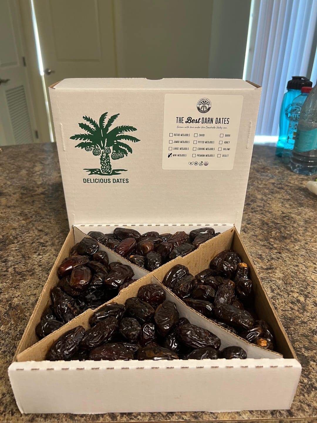Customer photo review of Organic Mini Medjool Dates Box