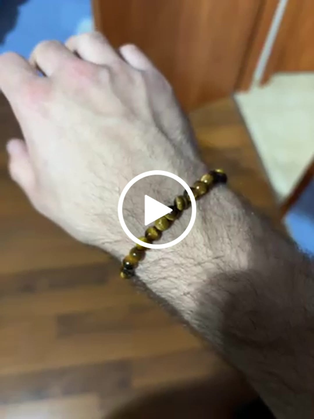 Customer video review of Tiger Eye Bead Bracelet | 6MM