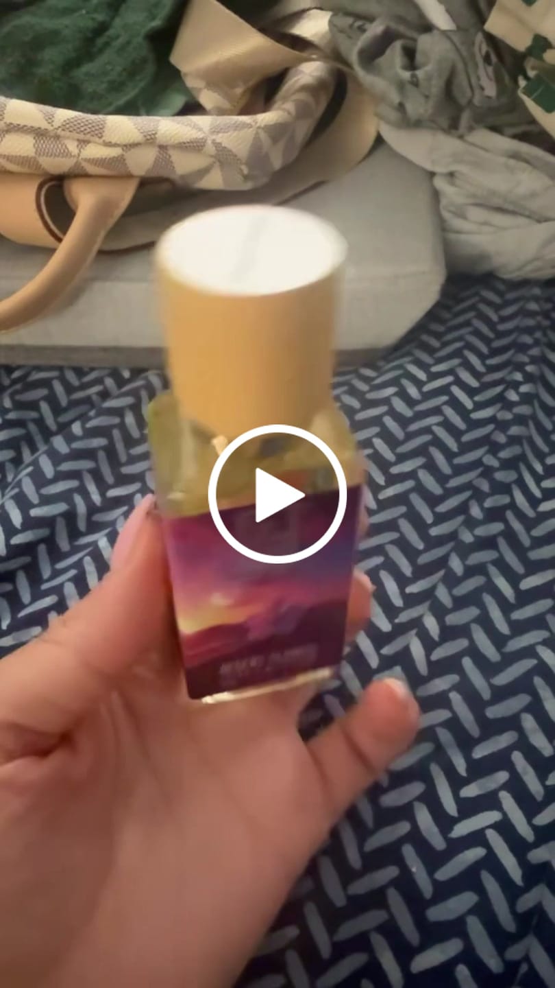Customer video review of Cèdre Couture