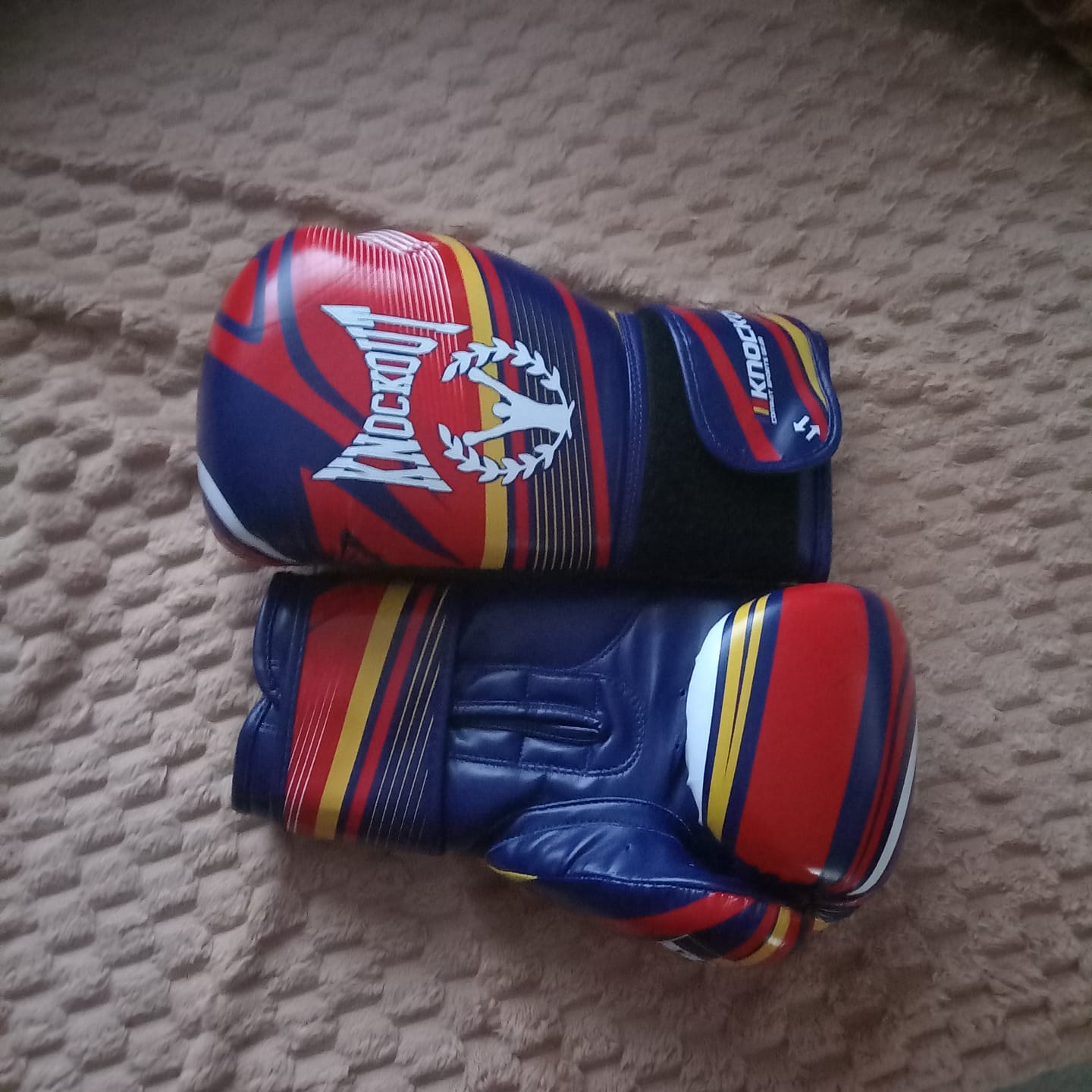 Customer photo review of Manusi Box Knockout FRB FX