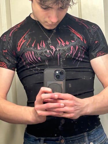 Customer photo review of Void Tech™ Parasite Short Sleeve Compression [RAGE]