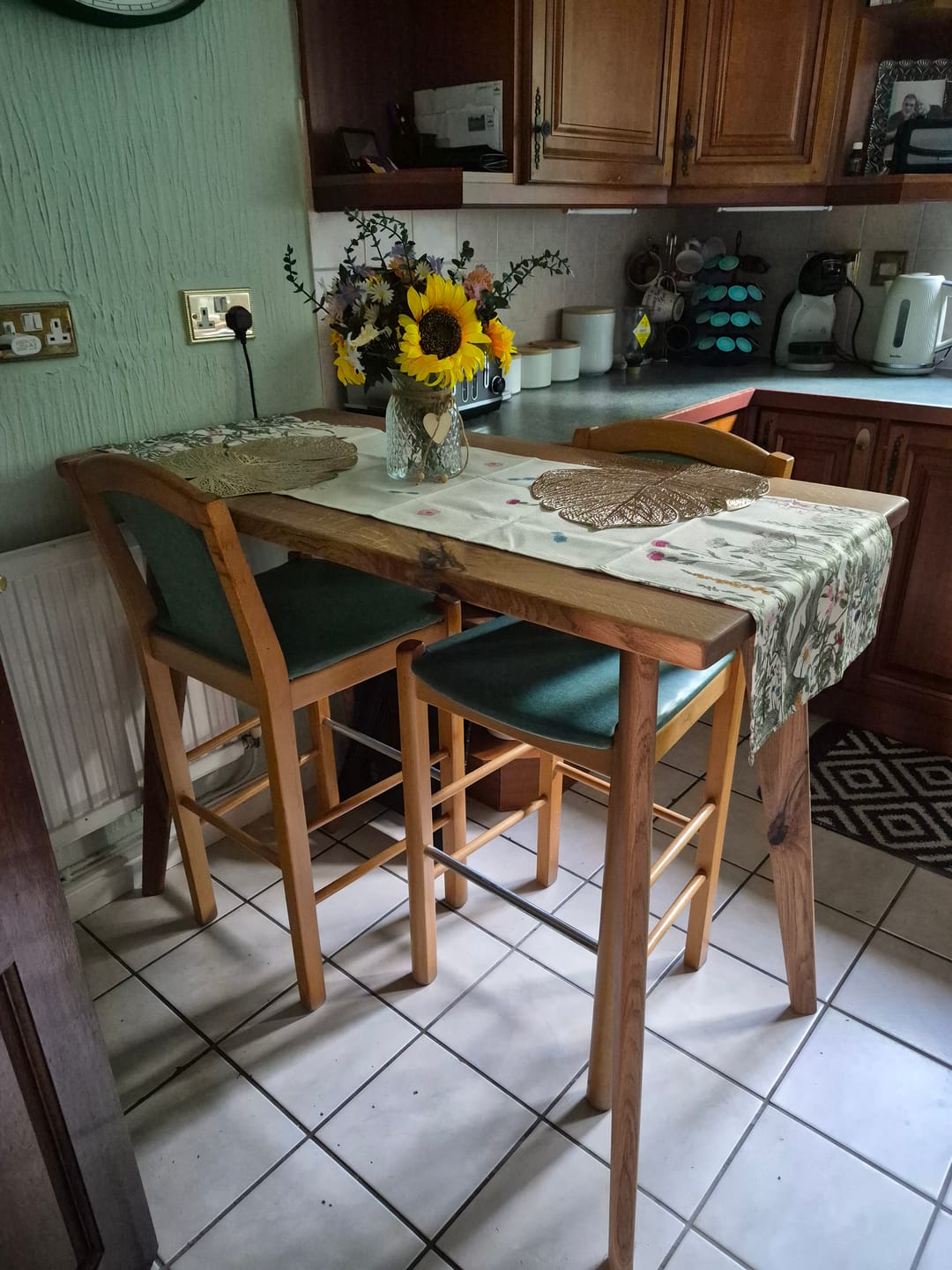 Customer photo review of Scandinavian Solid Oak Breakfast Bar