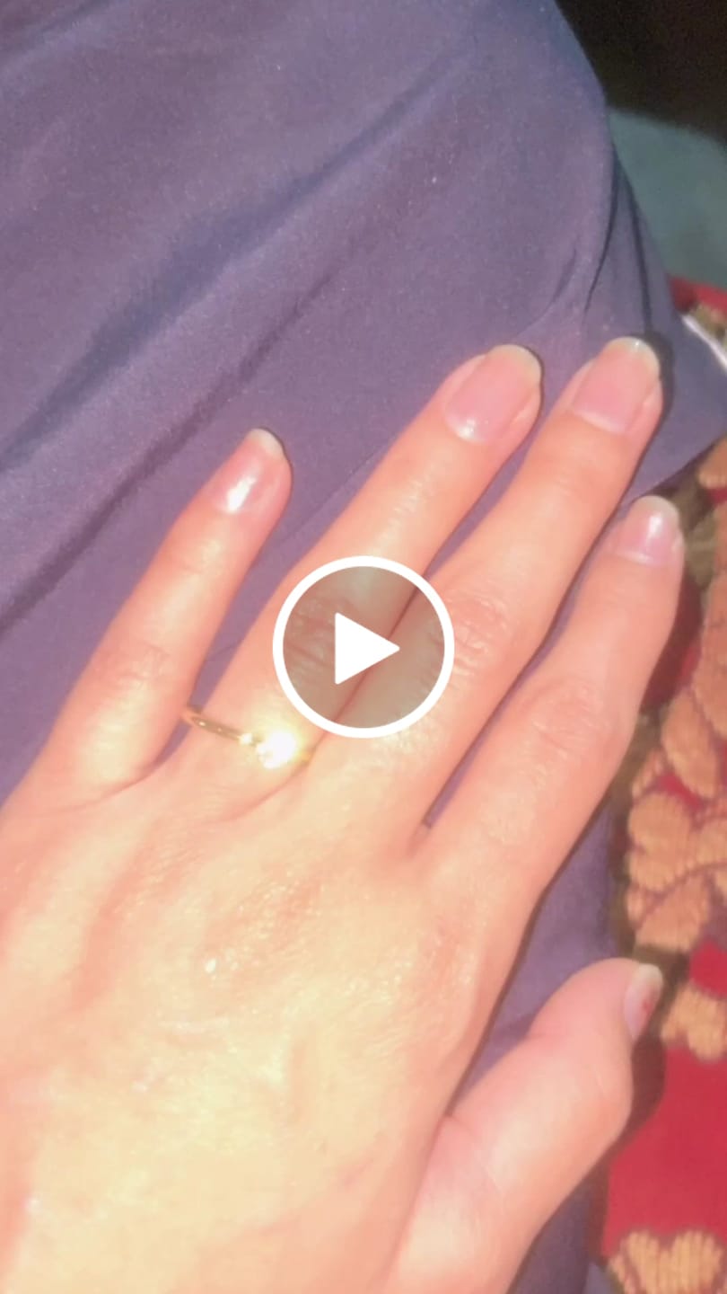 Customer video review of Mini Solitaire Ring