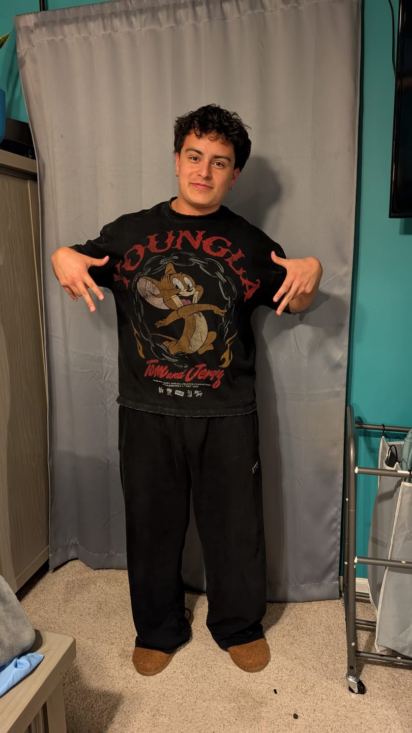 Customer photo review of 4082 - Tom & Jerry Tees