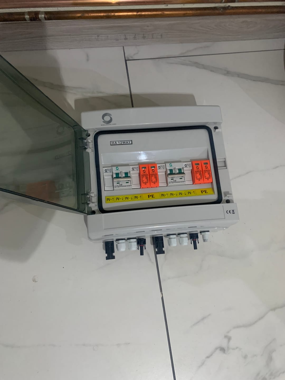 Customer photo review of Tablou sigurante pentru kiturile fotovoltaice 15A 500V cu doua stringuri