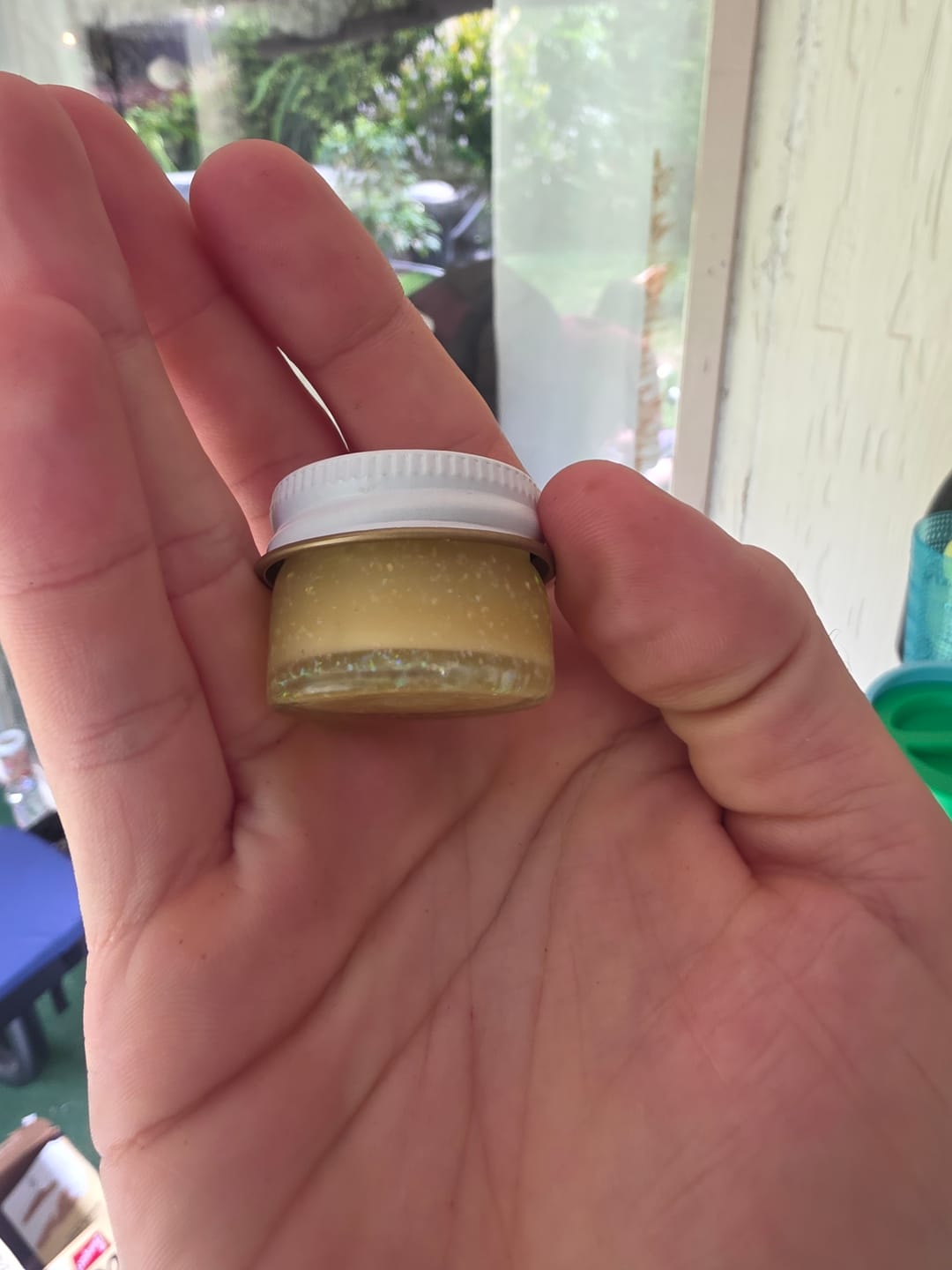 Customer photo review of UV Mini Crushed Opal Nova Jar by Empty1 Glass