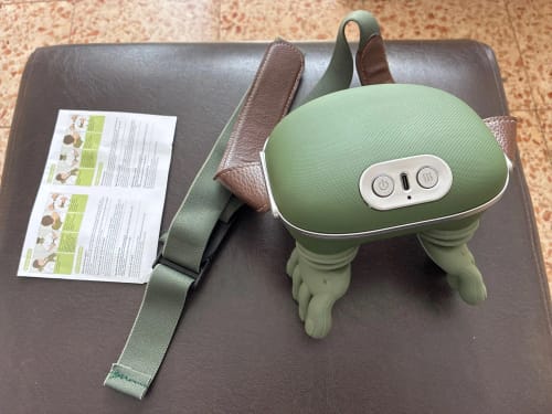 Customer photo review of ProRelief 4D Neck & Back Massager with Heat | Deep Tissue Shiatsu, Smart Pressure Adaptation, Cordless 70-Min Battery