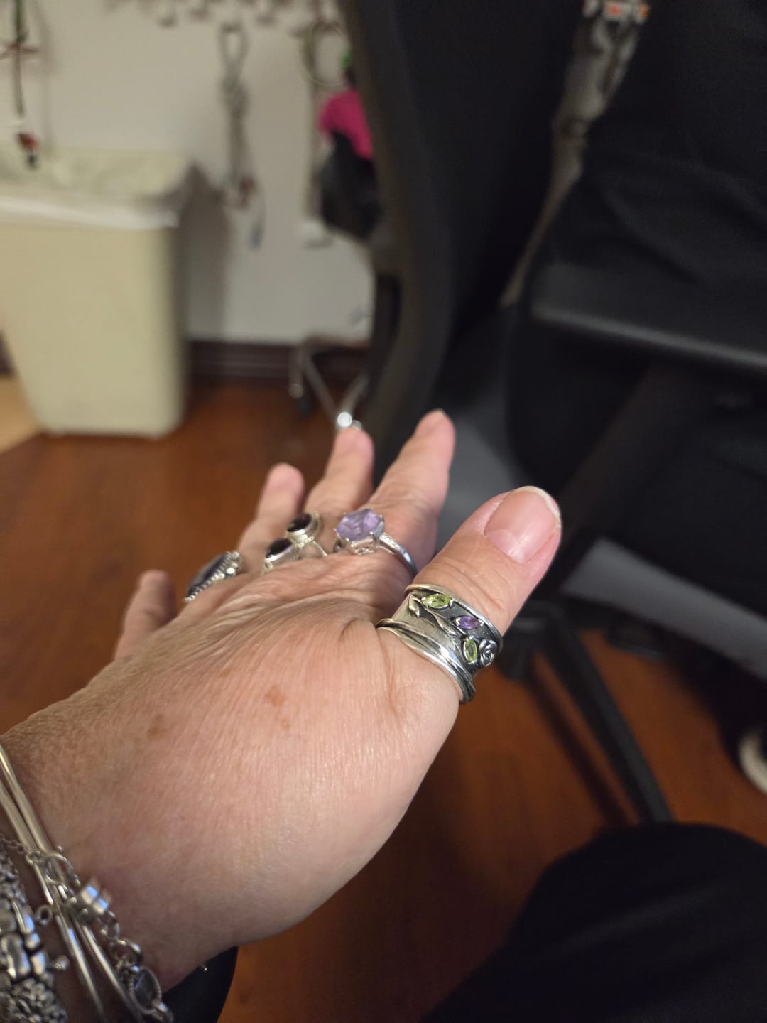 Customer photo review of Rose Flower Fidget Ring with Green and Purple Amethyst
