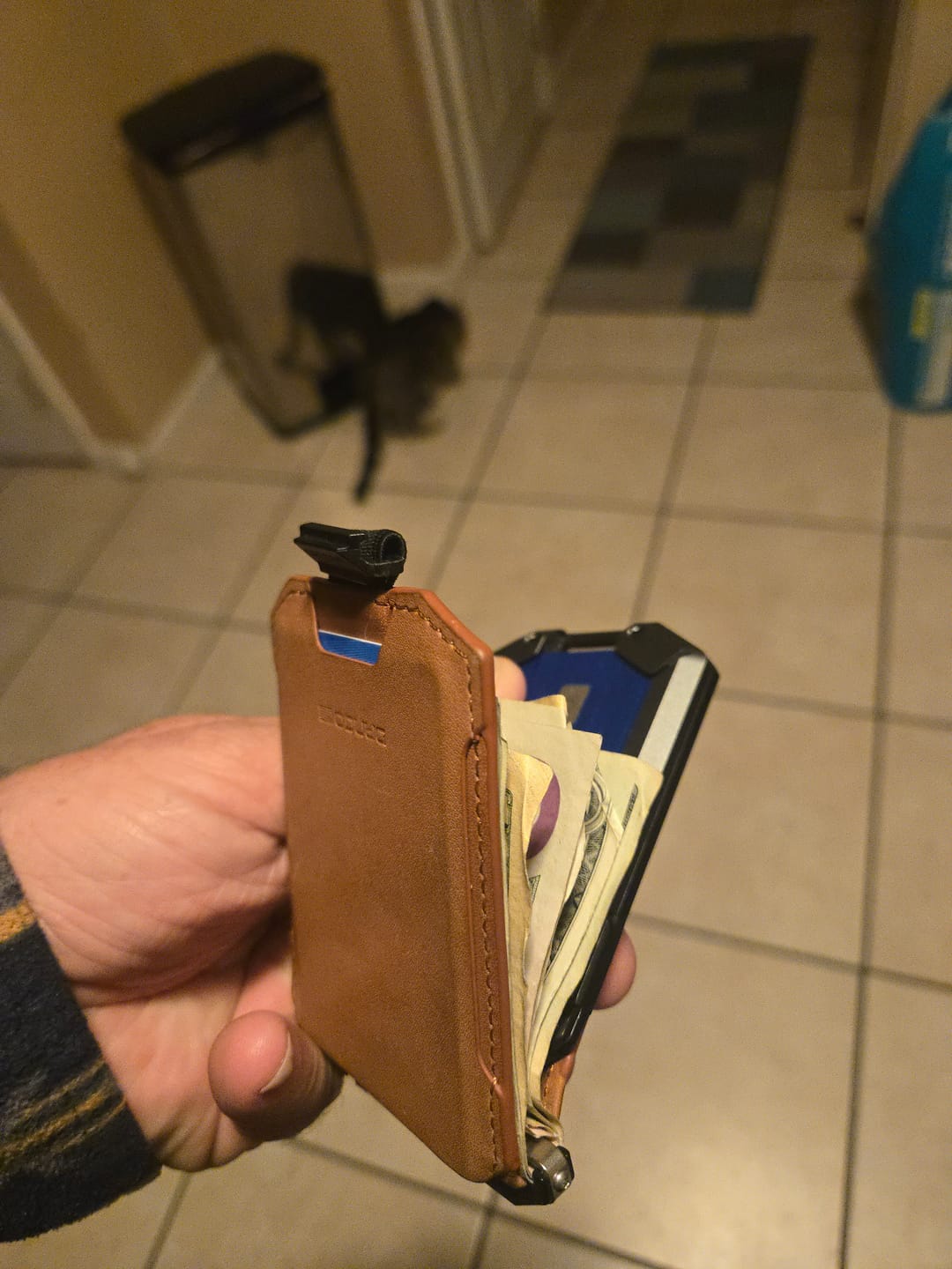 Customer photo review of M4 Maverick™ Bifold Rail Wallet