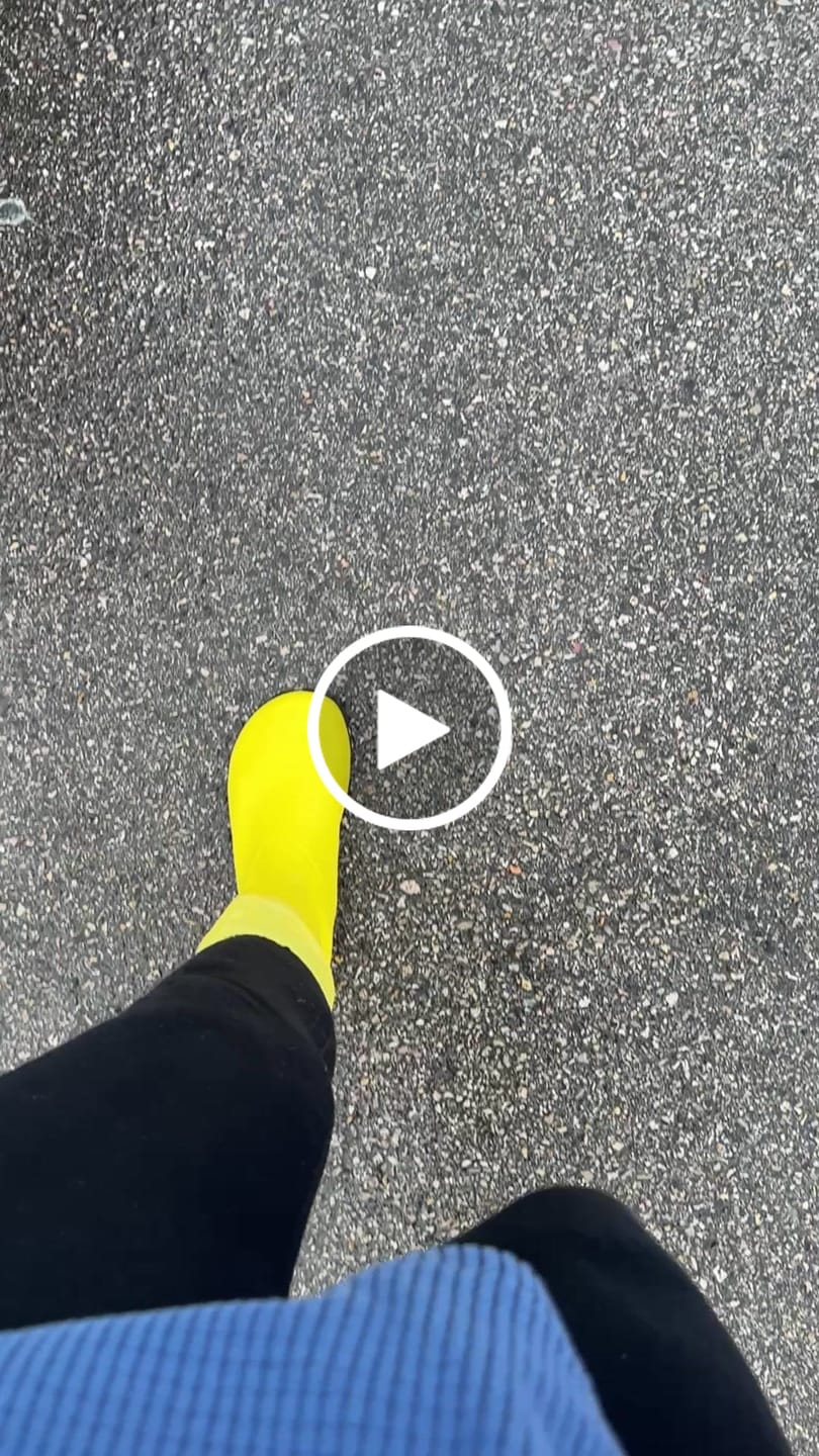 Customer video review of Brisk Ⅰ - Barefoot Rain Boots