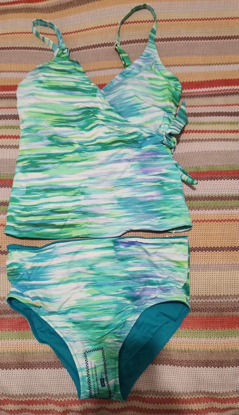 Customer photo review of Mornington Tankini Cross Over Set