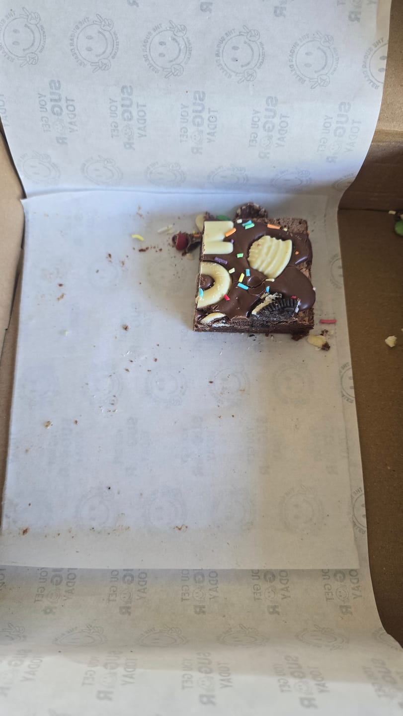 Customer photo review of Custom message birthday brownie