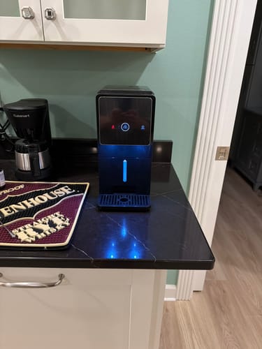 Customer photo review of Cowsar Silent Nugget Ice Maker – 33 lbs/24H, Self-Cleaning, 1.8L Tank