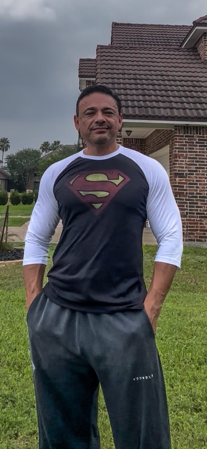 Customer photo review of 8072 - Superman 3/4 Raglan Shirts