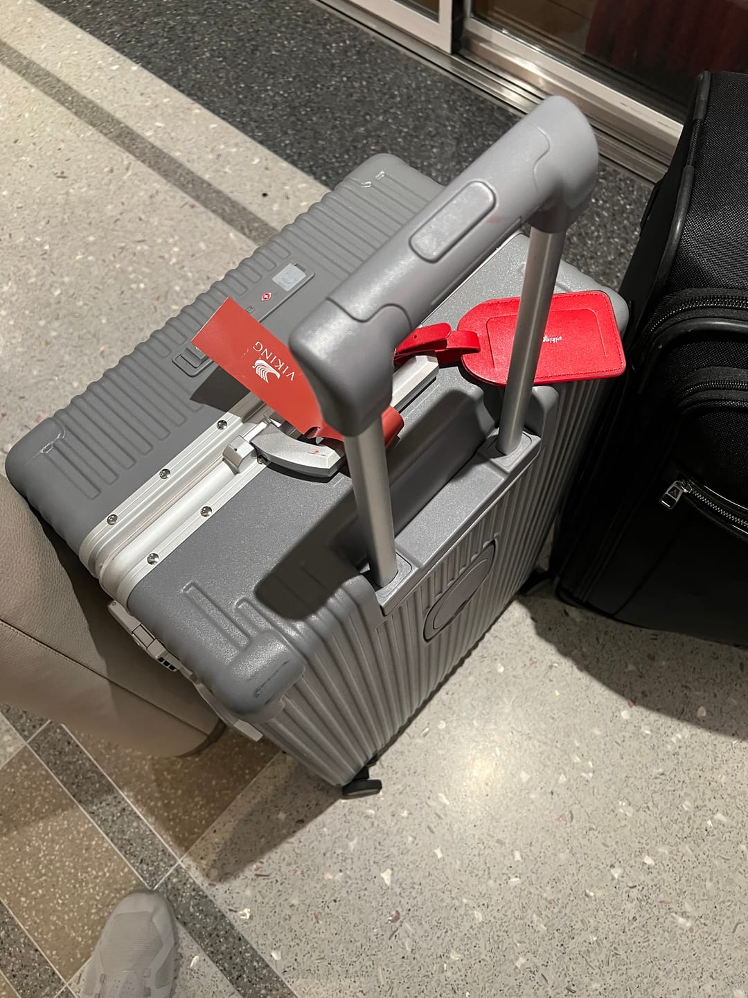 Customer photo review of Check-In Medium: All-In-One 24"